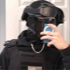 Meet your Posher, Elyot